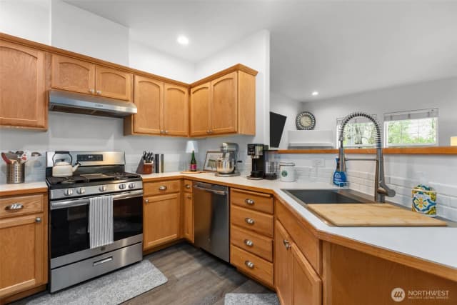 Property photo for 10617 Ne Kingston Meadows Circle, Kingston photo 4