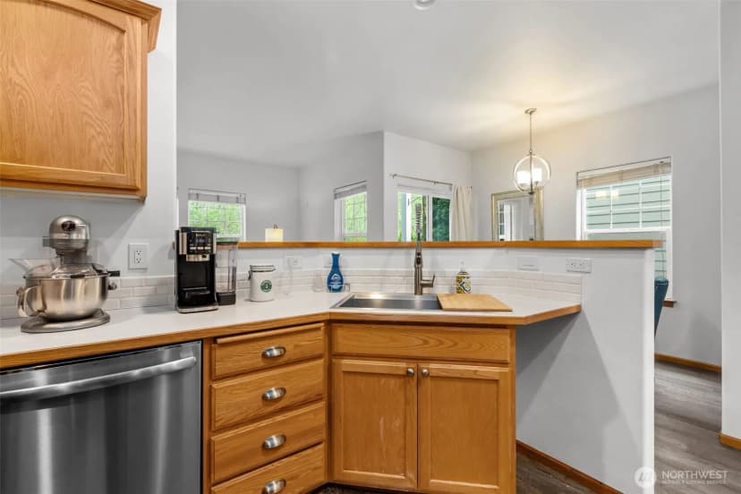 Property photo for 10617 Ne Kingston Meadows Circle, Kingston photo 11