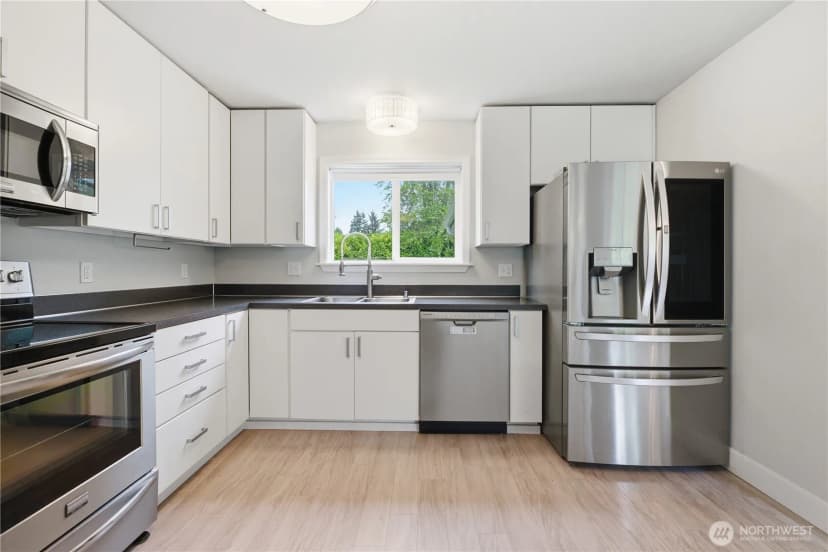 Property photo for 10209 A Street S, Tacoma photo 6