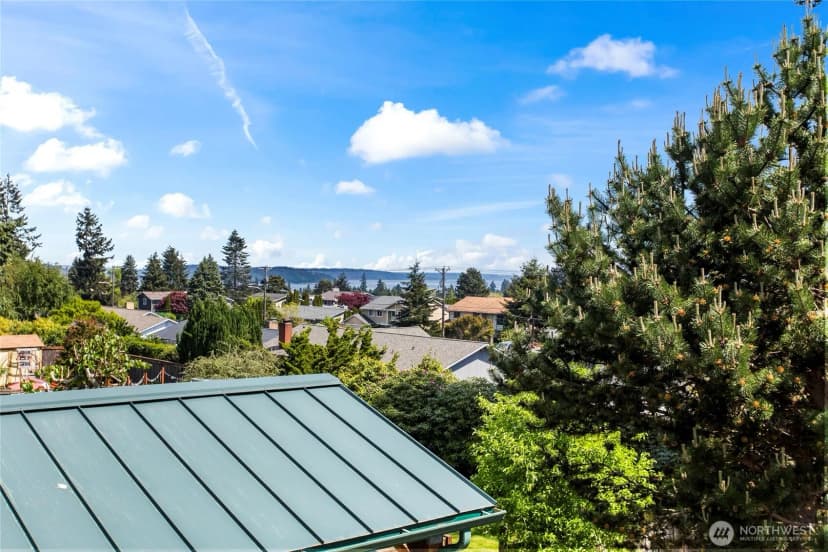Property photo for 3701 N Whitman Street, Tacoma photo 26