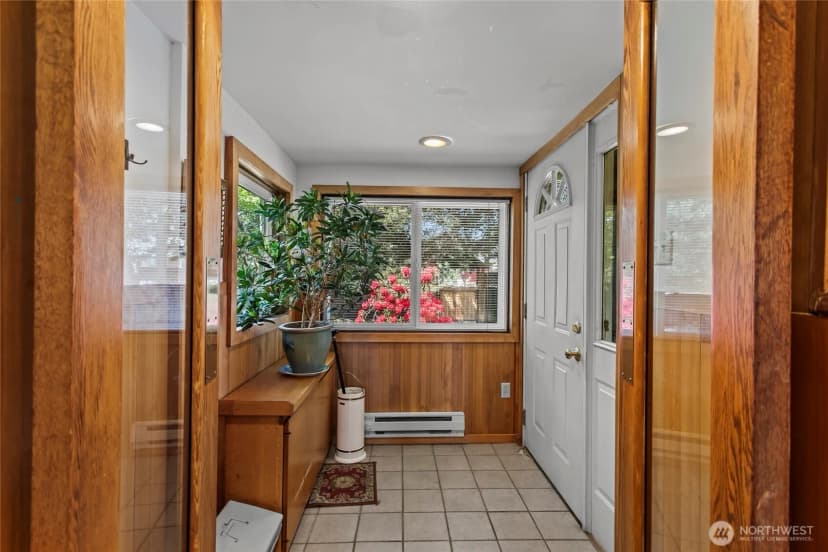 Property photo for 3701 N Whitman Street, Tacoma photo 7