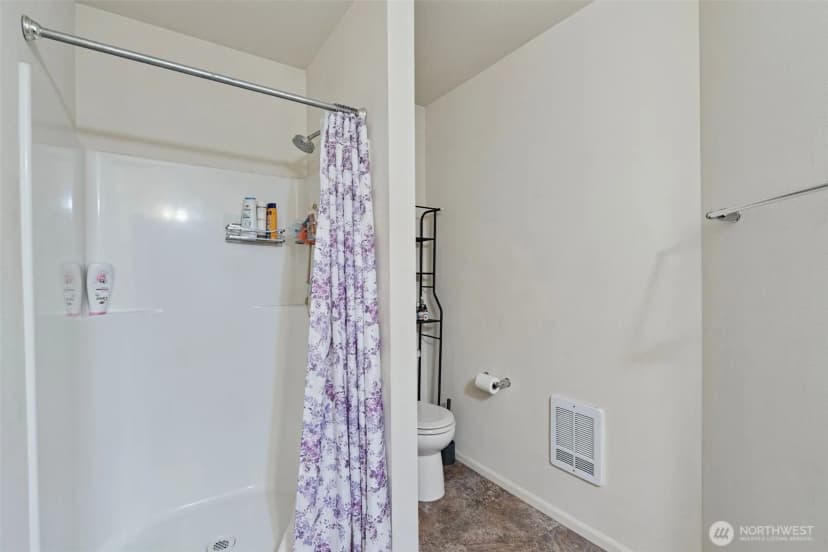 Property photo for 7637 Brianna Court Se, Olympia photo 19