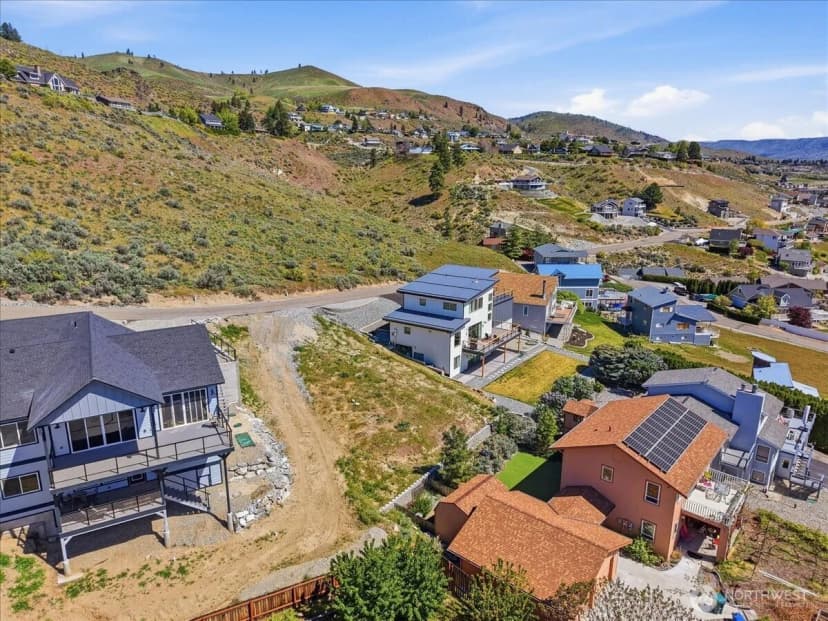 Property photo for 211 Riviera Drive, Chelan photo 10