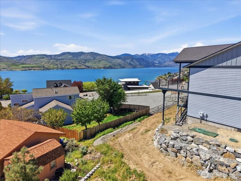 Property photo for 211 Riviera Drive, Chelan photo 17