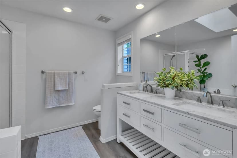 Property photo for 8309 61st Street Ct W, University Place photo 12
