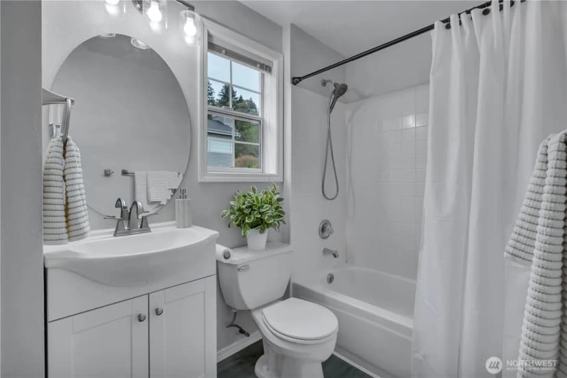 Property photo for 8309 61st Street Ct W, University Place photo 15