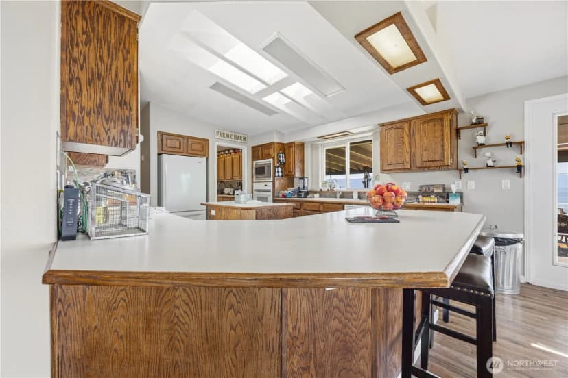 Property photo for 66 Lakeview Way, Brewster photo 8