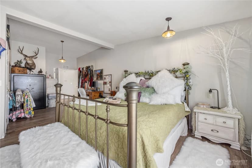 Property photo for 66 Lakeview Way, Brewster photo 16