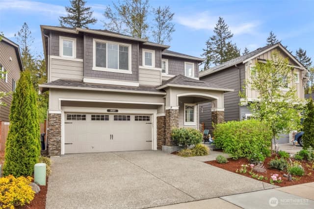 Property photo for 10507 35th Street Ne, Lake Stevens photo 2