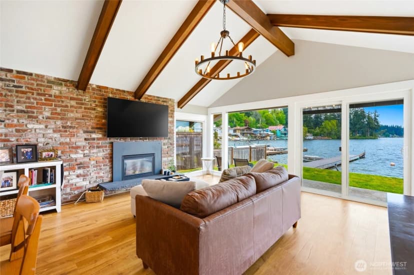 Property photo for 4302 Peninsula Road, Stanwood photo 9