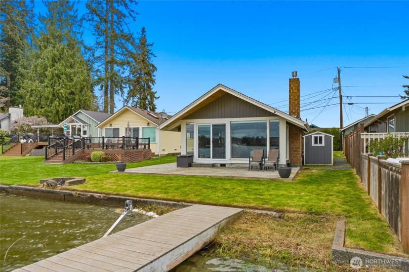 Property photo for 4302 Peninsula Road, Stanwood photo 5