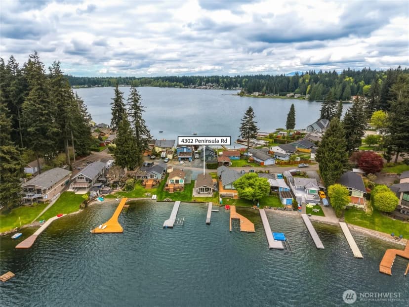 Property photo for 4302 Peninsula Road, Stanwood photo 4