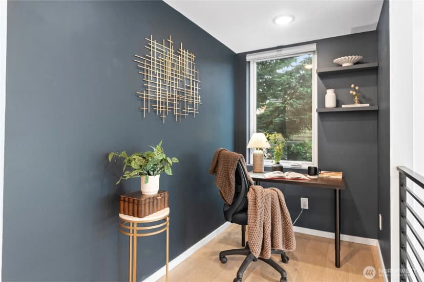 Property photo for 2612 E Yesler Way, Seattle photo 5