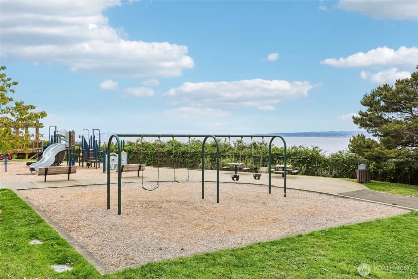 Property photo for 2430 Nw 198th Street, Shoreline photo 38