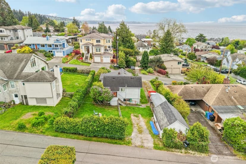 Property photo for 2430 Nw 198th Street, Shoreline photo 29