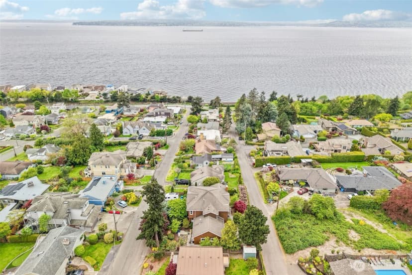 Property photo for 2430 Nw 198th Street, Shoreline photo 25