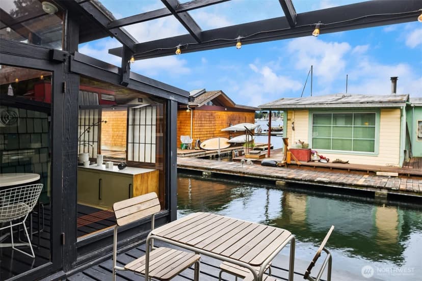Property photo for 3130 Portage Bay Place E #c, Seattle photo 20