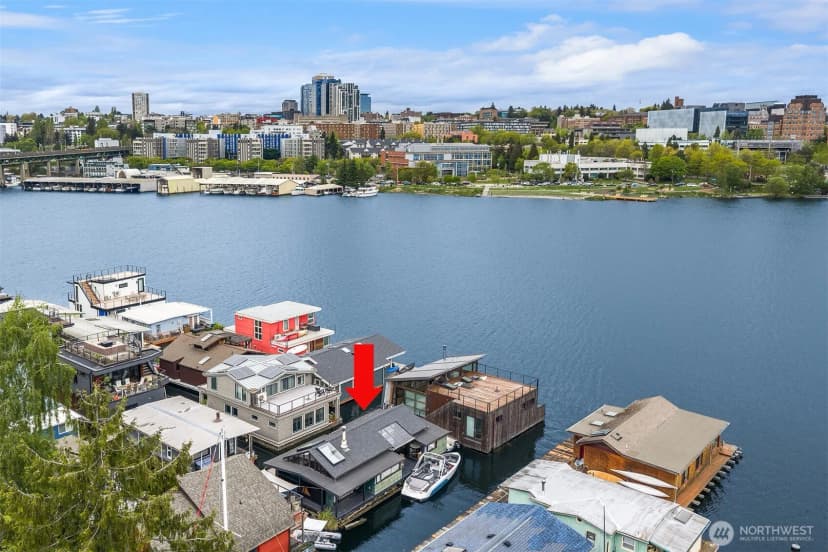 Property photo for 3130 Portage Bay Place E #c, Seattle