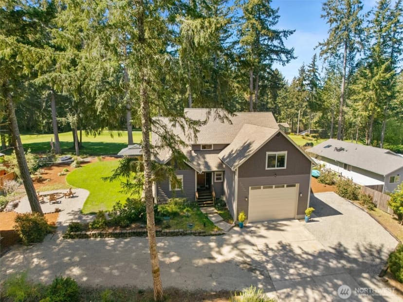 Property photo for 10804 Pioneer Drive, Anderson Island