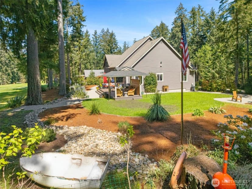 Property photo for 10804 Pioneer Drive, Anderson Island photo 7