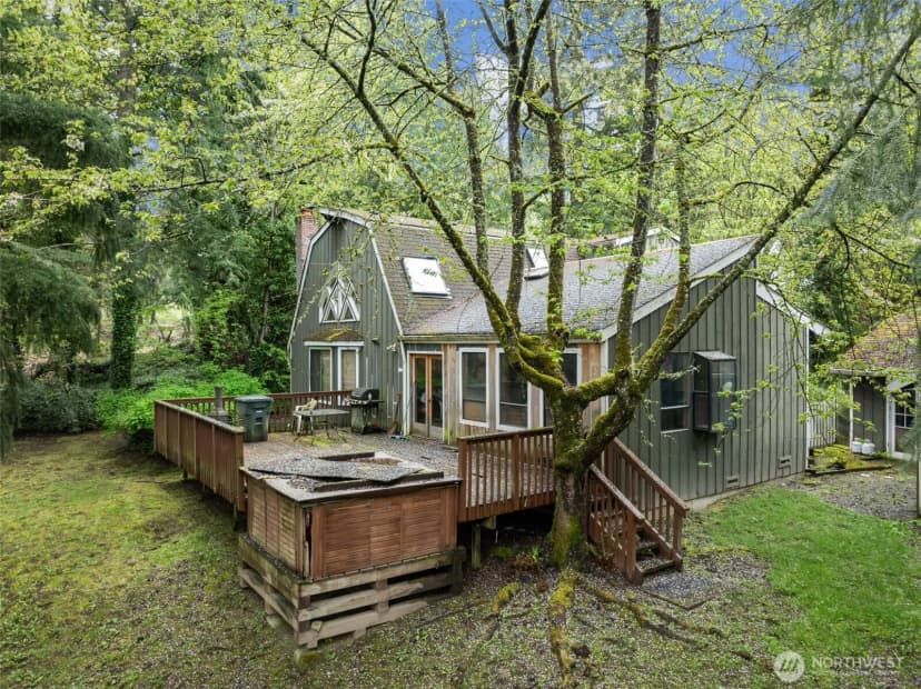 Property photo for 611 208th Avenue Se, Sammamish photo 12