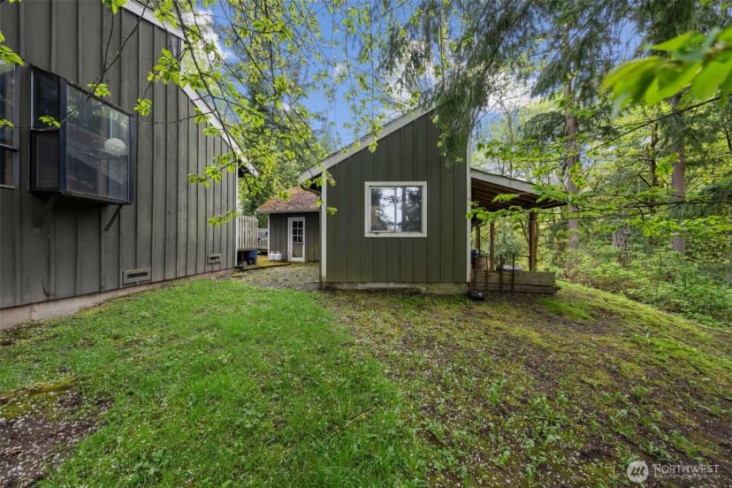 Property photo for 611 208th Avenue Se, Sammamish photo 11