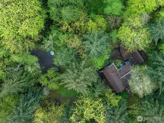 Property photo for 611 208th Avenue Se, Sammamish photo 2