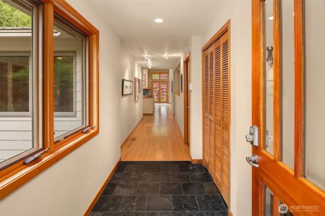 Property photo for 558 20th Avenue, Kirkland photo 2