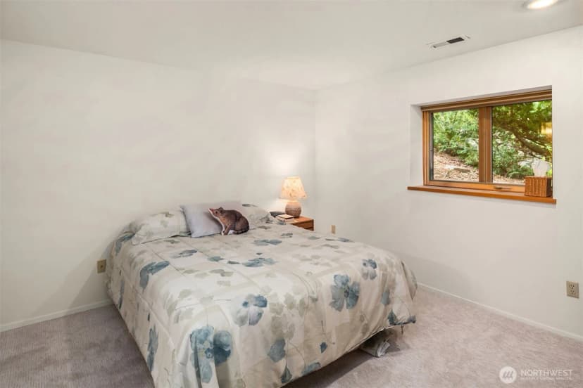 Property photo for 558 20th Avenue, Kirkland photo 26