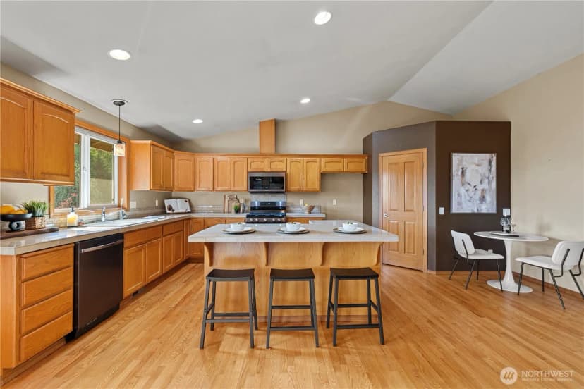 Property photo for 10929 131st Avenue Ne, Lake Stevens photo 15