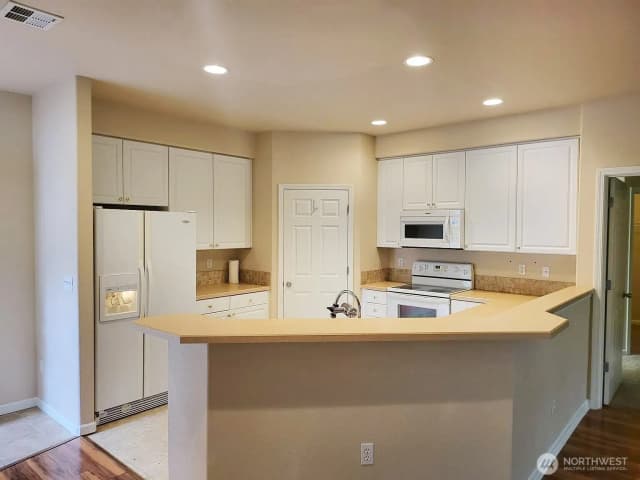 Property photo for 3301 Park Lane #a, Mount Vernon photo 2