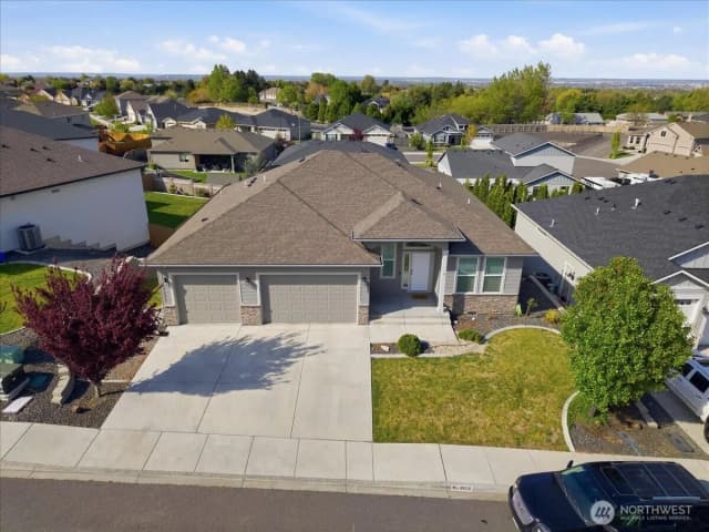 Property photo for 2652 W 44th Place, Kennewick photo 2