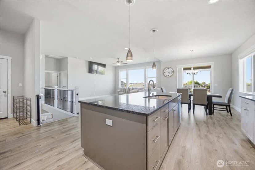 Property photo for 2652 W 44th Place, Kennewick photo 14