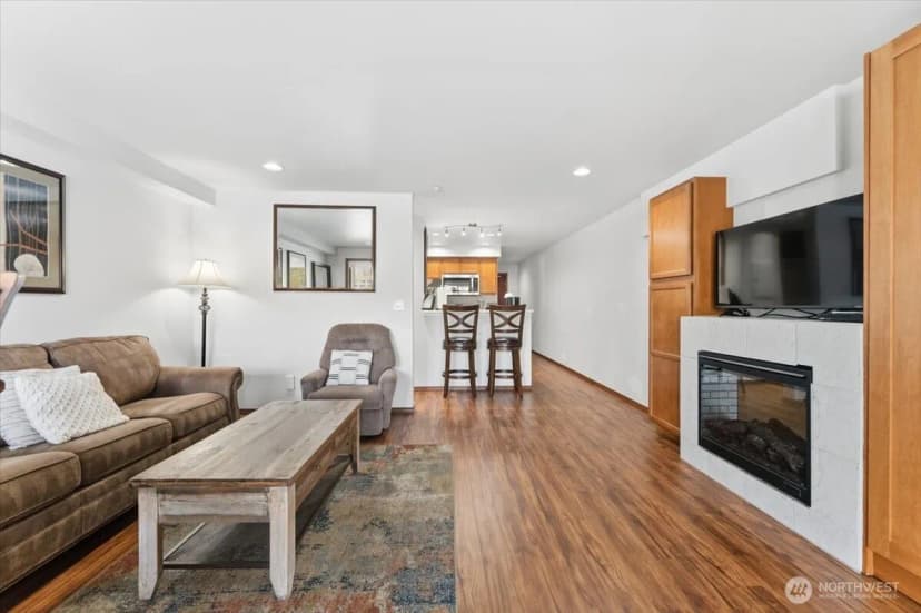 Property photo for 322 W Woodin Avenue #621, Chelan photo 17
