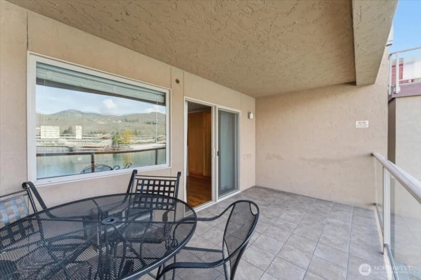 Property photo for 322 W Woodin Avenue #621, Chelan photo 14