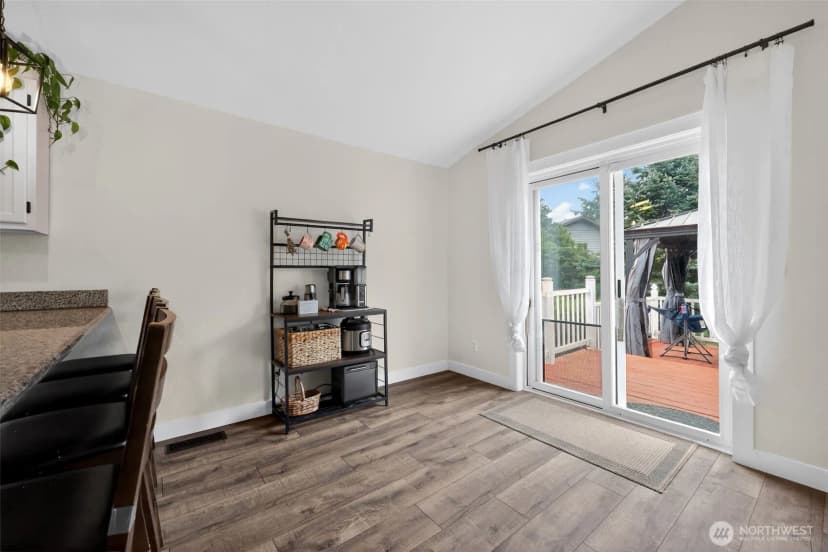 Property photo for 1314 Starlite Court E, Lacey photo 16