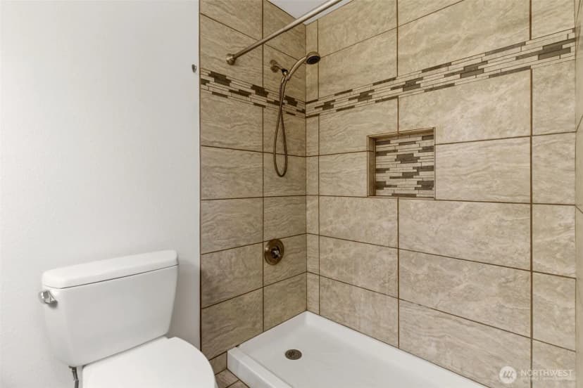 Property photo for 800 N Allen Place #401, Seattle photo 22