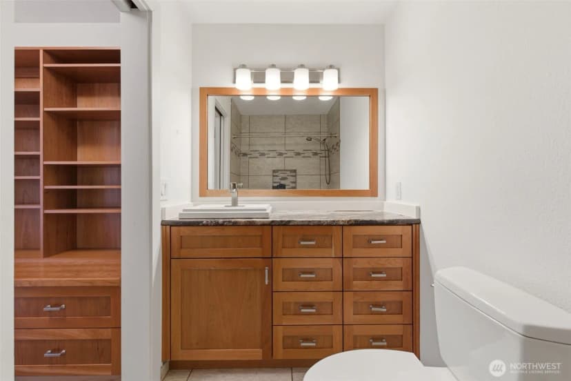 Property photo for 800 N Allen Place #401, Seattle photo 21