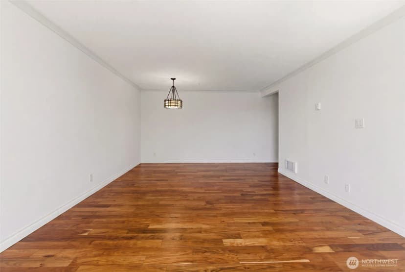 Property photo for 800 N Allen Place #401, Seattle photo 7