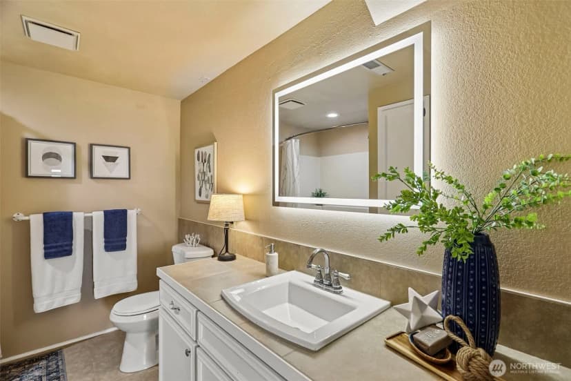 Property photo for 582 North Shore Blvd, Fox Island photo 37