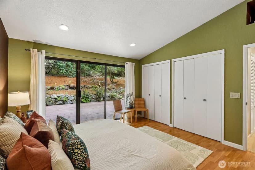 Property photo for 582 North Shore Blvd, Fox Island photo 30