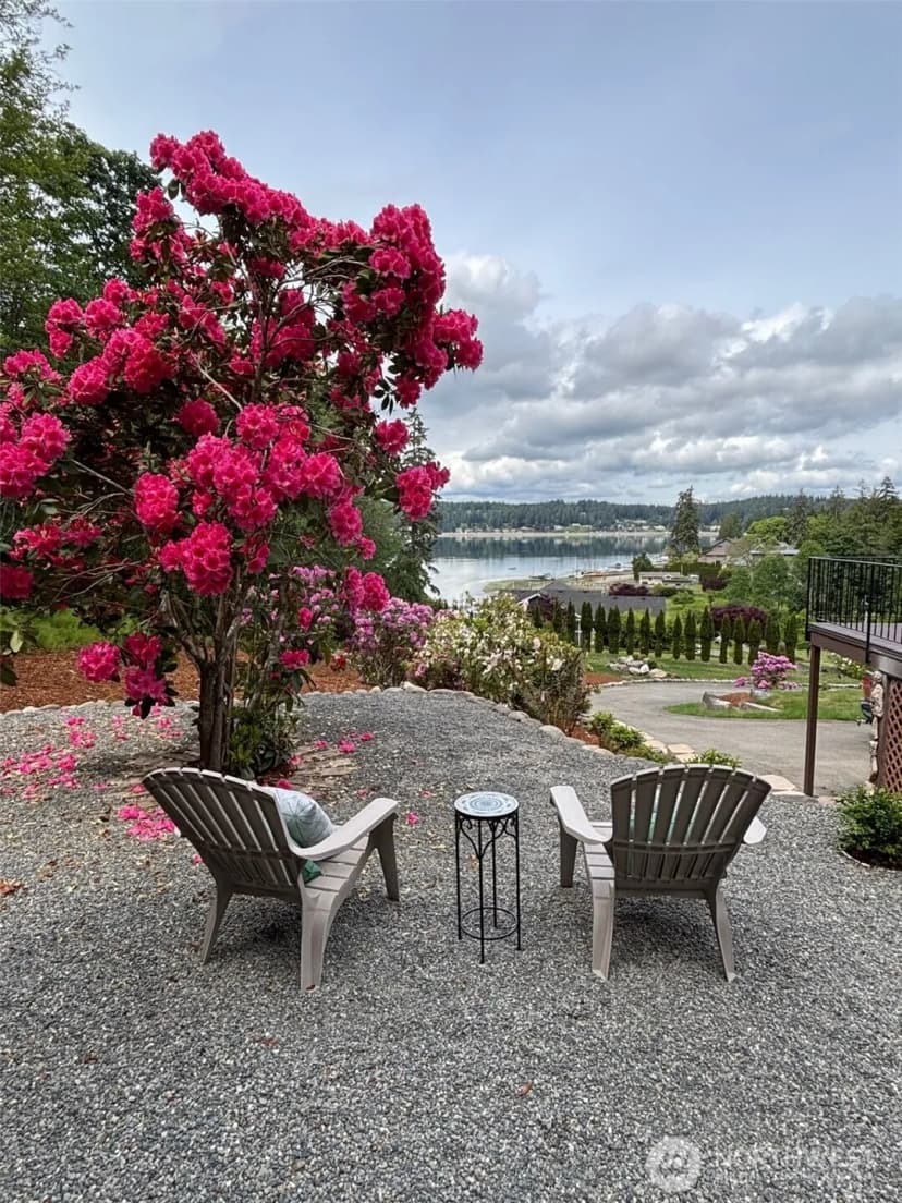 Property photo for 582 North Shore Blvd, Fox Island photo 2