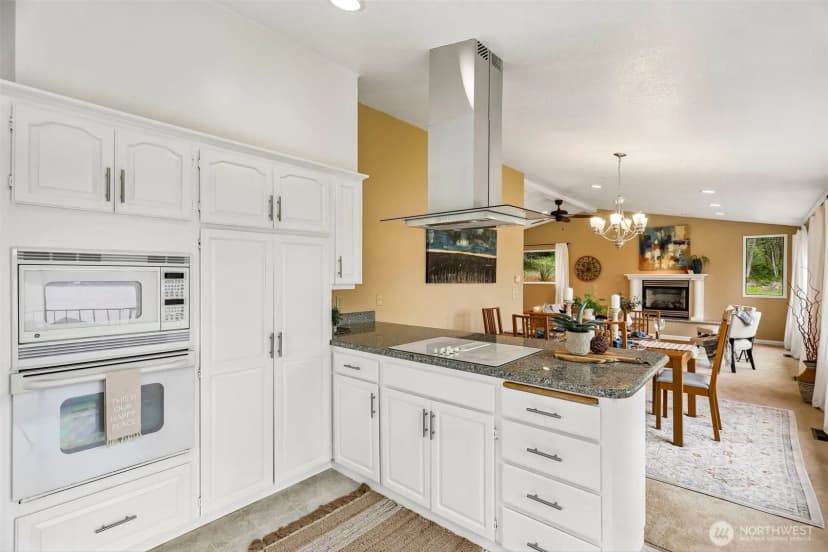 Property photo for 582 North Shore Blvd, Fox Island photo 25