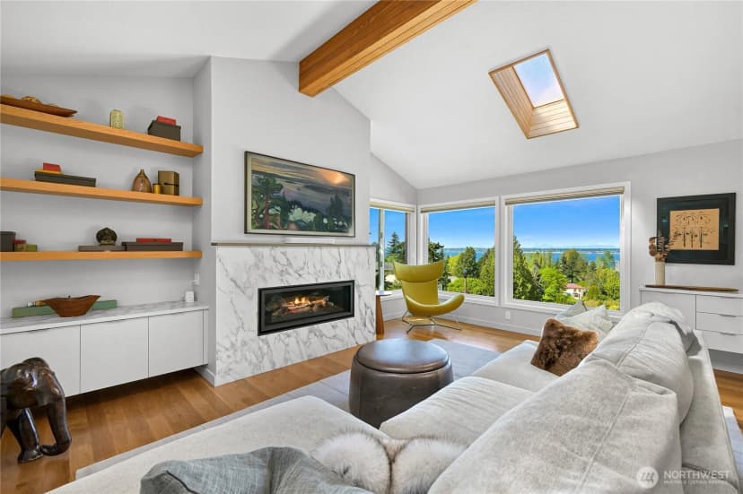 Property photo for 220 Bayside Road, Bellingham photo 16