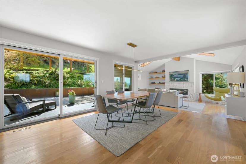 Property photo for 220 Bayside Road, Bellingham photo 14