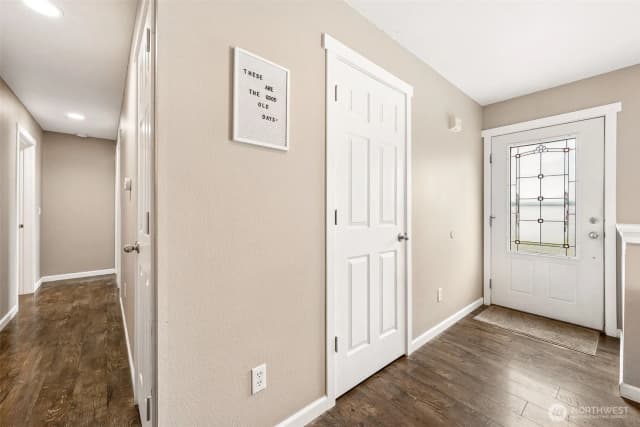 Property photo for 36010 Pulford Road E, Eatonville photo 5
