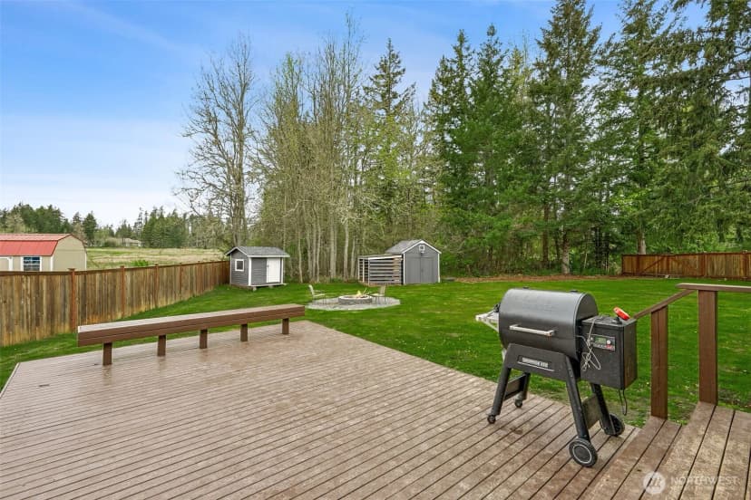 Property photo for 36010 Pulford Road E, Eatonville photo 21