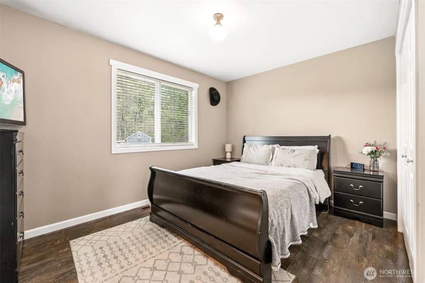 Property photo for 36010 Pulford Road E, Eatonville photo 13