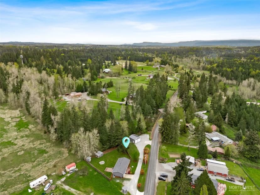 Property photo for 36010 Pulford Road E, Eatonville photo 36