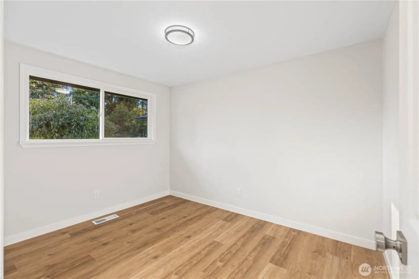 Property photo for 12604 177th Place Se, Renton photo 21
